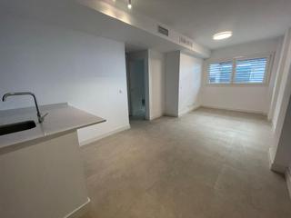 Location Appartement  Calle calle estébanez calderón, 13