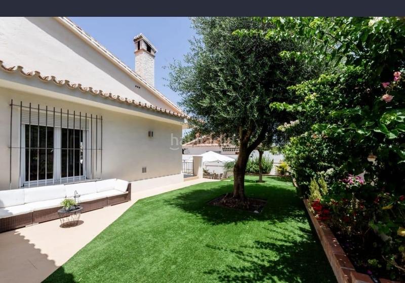 Foto 5a97e57a-71dc-4d24-bc5c-ec79c624c729. Chalet con parcheggio piscina in Manantiales - Lagar - Cortijo Alhaurín de la Torre