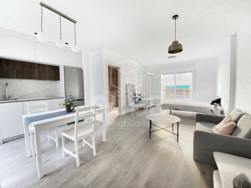 Foto 8697e6db-02b9-49f1-a9d8-04a2021135f2. Estudi a calle martinez maldonado 30 a Los Castillejos - La Trinidad Málaga