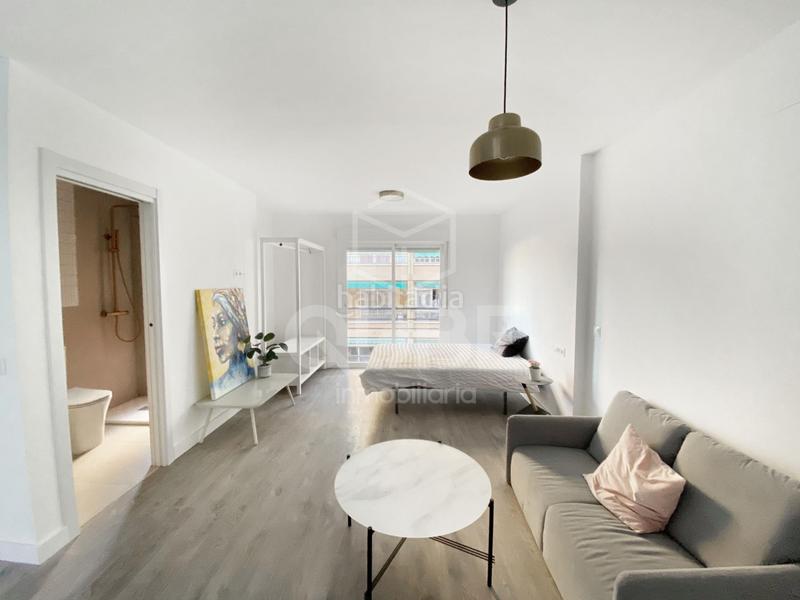 Foto f7da0970-a638-4af5-bf76-dcd34e46a331. Studio dans calle martinez maldonado 30 dans Los Castillejos - La Trinidad Málaga