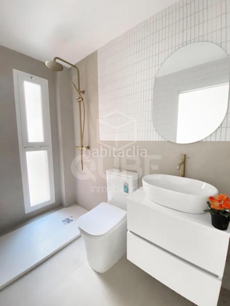 Foto f8235c1d-baf5-43de-822a-30e130d82bb3. Appartamento in calle martinez maldonado 30 in Los Castillejos - La Trinidad Málaga