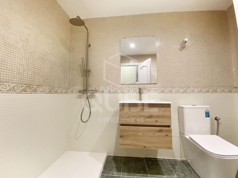 Foto a3a0a686-d8fb-4763-9dfb-858830017b15. Pis a El Ejido Málaga