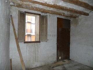 Maison à Carrer de l'arc 14. Casa a rehabilitar en sort