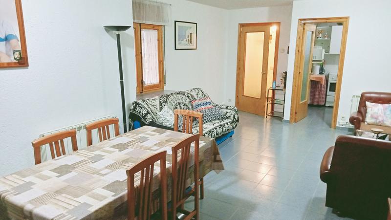 Foto 31c8df8e-b84e-4fd8-a4c3-f89e43ccb759. Casa zona molt tranquil·la en Sort