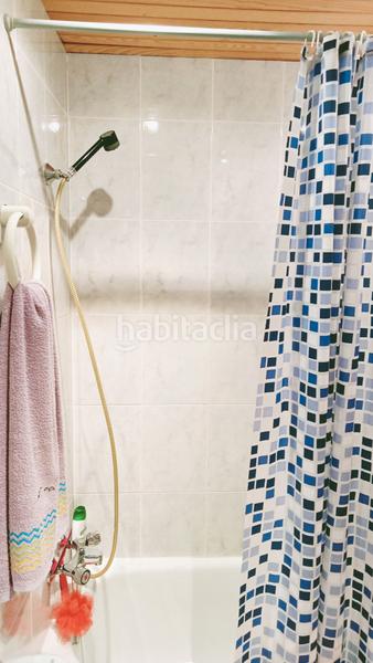 Foto 389de27c-930e-46ef-bb11-68b1c007e186. Casa zona molt tranquil·la en Sort