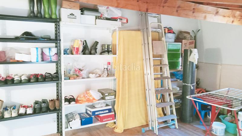 Foto b78578fb-5ed8-40ea-87b0-8dd54e3cbdab. Casa zona molt tranquil·la en Sort