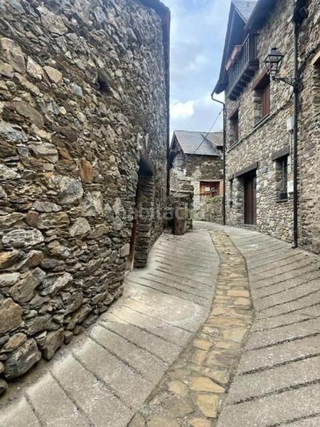 Foto c2f3b04f-76ce-4d63-bb2d-ebd30eff6ad2. Casa a Alt Àneu