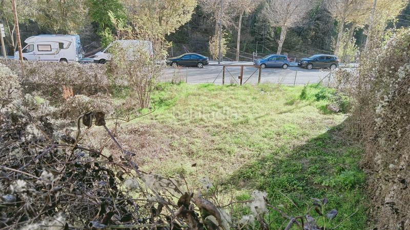 Foto e39f0892-f8b1-481e-bca6-5326c9380ca9. Terrain résidentiel dans Sort