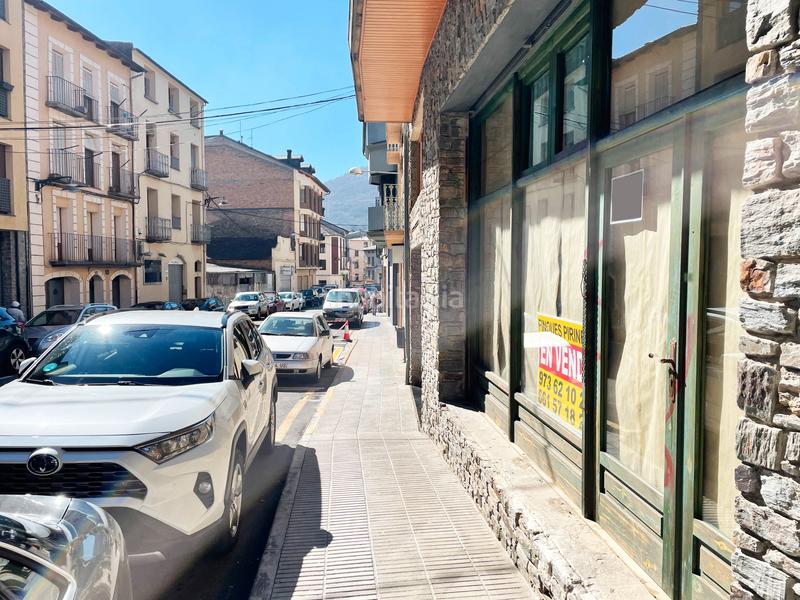 Foto 429c0752-dc08-4f18-ac65-ba765f323aa7. Local comercial a Sort