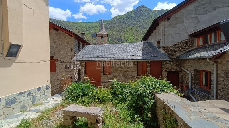 Foto 52ab8a6f-0afa-4e8e-a787-c7d3746e8c21. Casa amb calefacció aparcament a Vall de Cardós
