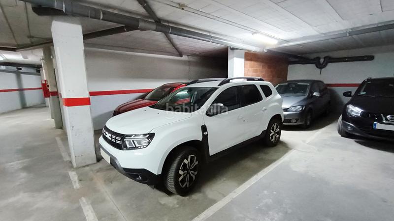 Foto 9e6451d2-b325-4fe1-a600-976610dca2c5. Parking coche parking doble a en Sort