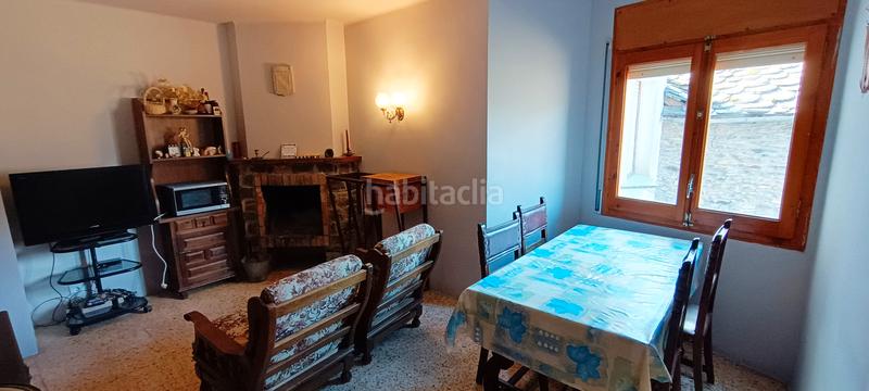Foto 59fb2fde-1ff5-407b-8ca6-d8e5fce7cf37. Piso apartament amb vistes a en Tírvia