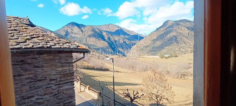 Foto 6681b1c2-8a49-448e-a8ea-6ae83edcd606. Piso apartament amb vistes a en Tírvia