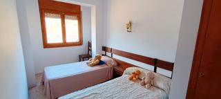 Pis a Tírvia. Apartament amb vistes a tírvia