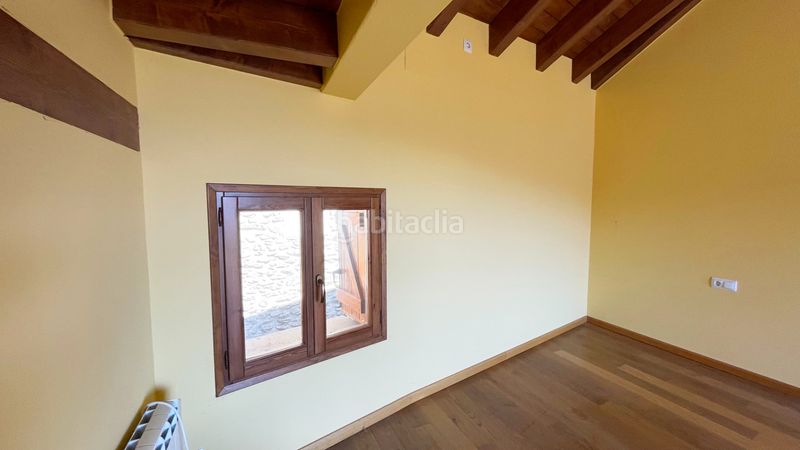 Foto f09583aa-c5e9-41c1-ab8e-e25d5a247708. Haus in calle mig in Rialp