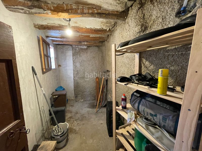 Foto 20bc1c5c-f03d-4c0b-a846-03926ac9a46a. Casa a carrer llessui poble 130 a Sort
