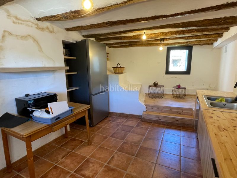Foto 541e7e76-b8ce-46b6-b954-3717be649789. Casa a carrer llessui poble 130 a Sort