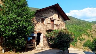 Masia  Carrer unica. Casa a rehabilitar a la vall d'àneu