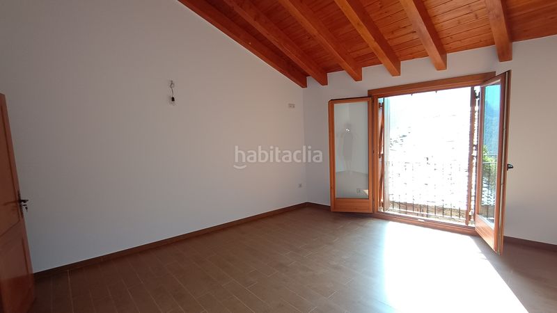 Foto dba4aff6-0f60-43e7-967d-edc37b1b98f4. Casa a carrer unica 11 a Guingueta d´Àneu (La)
