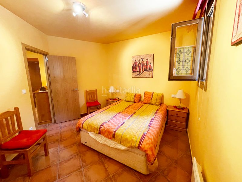 Foto 95e5100e-a50c-40d7-96d7-0ba0b588962a. Appartement in carrer darrere in Rialp