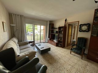 Etagenwohnung  Avinguda de la diputació provincial 24. Piso en zona tranquila de sort