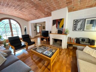 Casale in Carrer de sant antoni 95