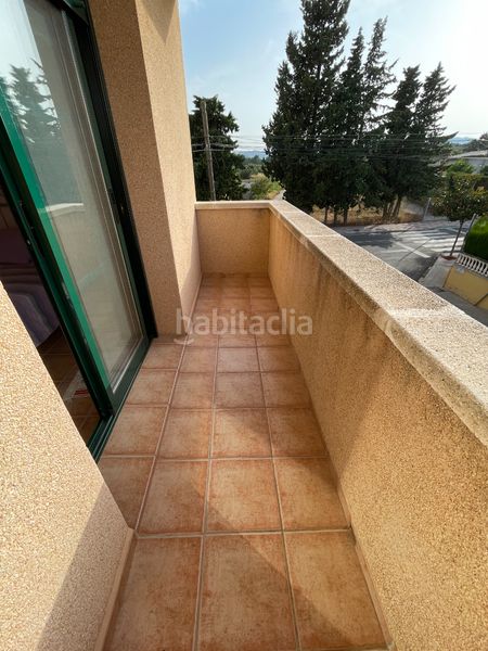 Foto 0de4d389-64cf-4617-b2fb-b210764659a8. Casa aparellada amb calefacció aparcament a Botarell