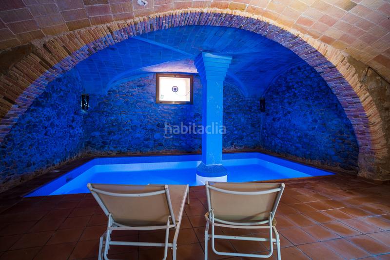 Foto 402b8d84-2ef7-404a-8dee-3114282d5a1a. Masía casa rústica con piscina interior y terraza en Boadella i les Escaules