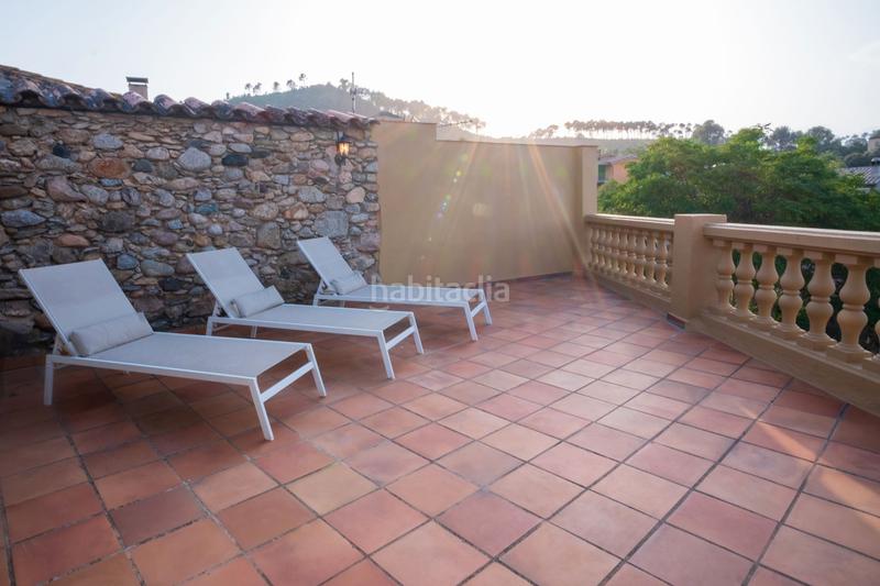 Foto bcc3f642-da73-4433-bc4e-338758ccbe99. Masía casa rústica con piscina interior y terraza en Boadella i les Escaules