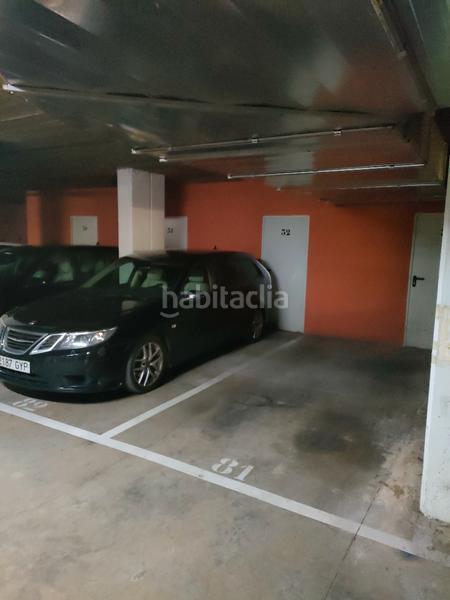 Foto f47928a4-715e-4b2e-aef5-c2e1c9f0845b. Parking coche en carrer barcelona 151 en Eixample Sud-Migdia Girona