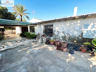 Masia a La Marina. 1141lm