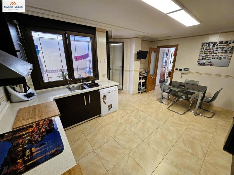 Foto 759e8ee2-8c54-4e20-b531-b4872d05a696. Duplex con parcheggio in Pueblo Guardamar del Segura