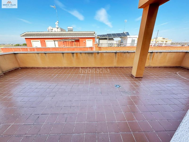 Foto dc87dd19-4ebc-4357-8987-5490c677b3df. Edifici a Formentera del Segura