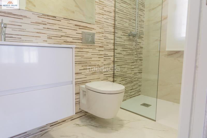 Foto f8df208a-2342-4052-9ed0-6a9eb3493059. Chalet con riscaldamento parcheggio piscina in Los Almendros Orihuela