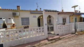 Casa adossada a San Fulgencio. 1273lmc