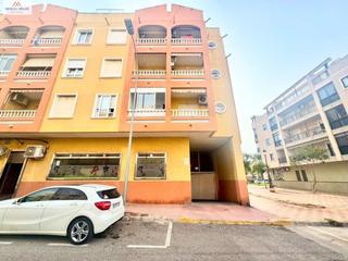 Parking coche en Las Viñas. 1276lm