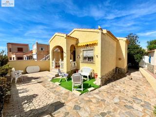 Chalet à San Fulgencio. 1280lm