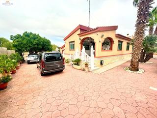 Chalet en San Fulgencio. 1285lm