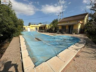 Xalet a Dolores. Chalet independiente con piscina en dolores  266mv  marco villas