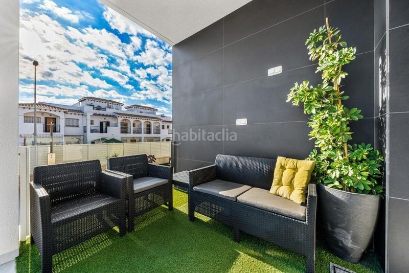 Foto 4269e102-d9aa-493a-8e72-8793e6d7a6c7. Chalet avec parking piscine dans Zeniamar - Horizonte - La Campana Orihuela