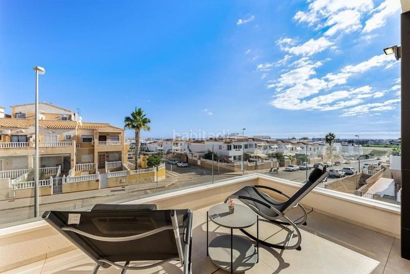 Foto 78e6bac3-37dd-458f-a260-ea9c80497096. Chalet avec parking piscine dans Zeniamar - Horizonte - La Campana Orihuela