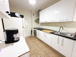 Pis a Las Viñas. Amplio apartamento en guardamar del segura  298mv  marco villas