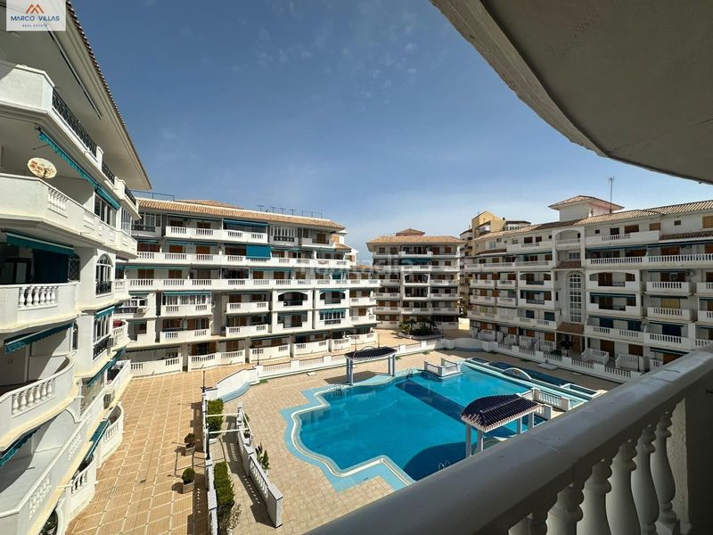 Foto 70c3ef9d-9378-41d0-87bb-77a08e073108. Apartament amb piscina a Los Europeos Torrevieja