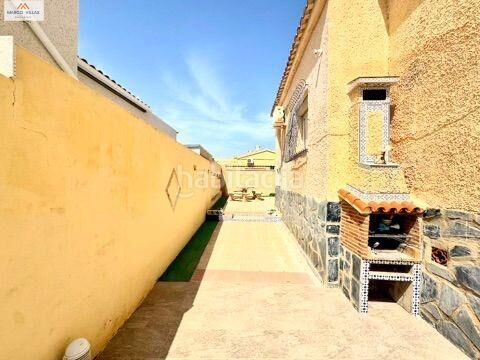 Foto eb64c391-fdcc-4c30-8662-6393c0c78acd. Chalet 1302lmc en San Fulgencio