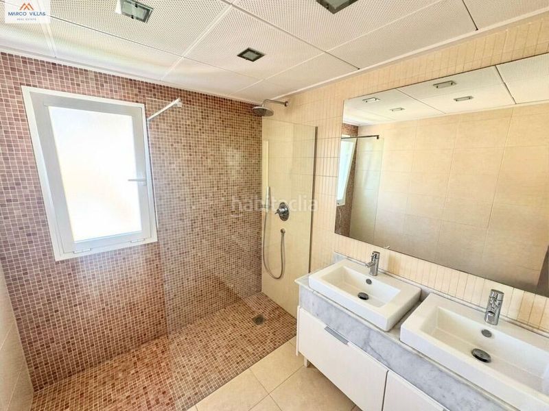 Foto 7afff376-eb59-4082-8491-2a440722dc5b. Chalet 1305lm en San Fulgencio