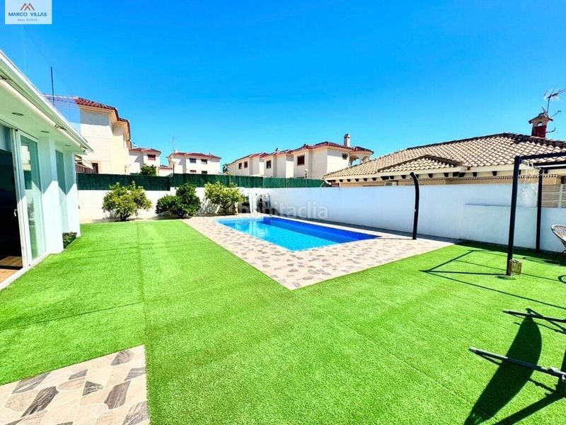 Foto 9a7fe679-32d6-4bab-a141-13ed3255f015. Chalet 1305lm en San Fulgencio