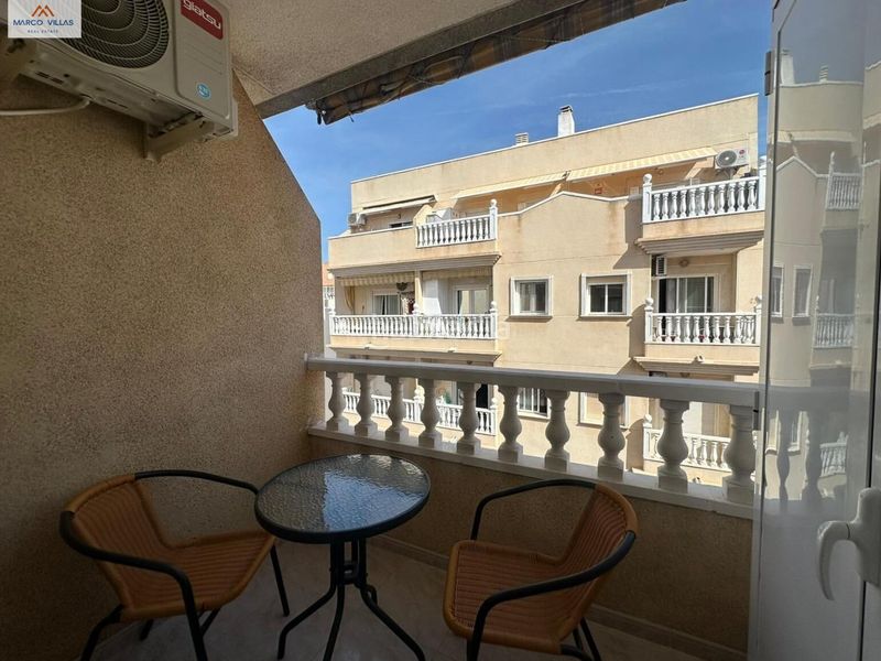 Foto 3a26601c-875c-4407-bd7b-efc5c6fde13f. Apartament a Las Piscinas Naturales Torrevieja
