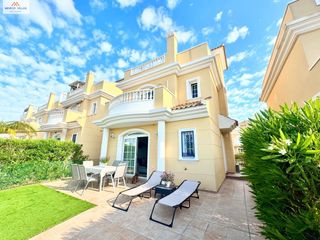 Chalet in San Fulgencio. 1311lm