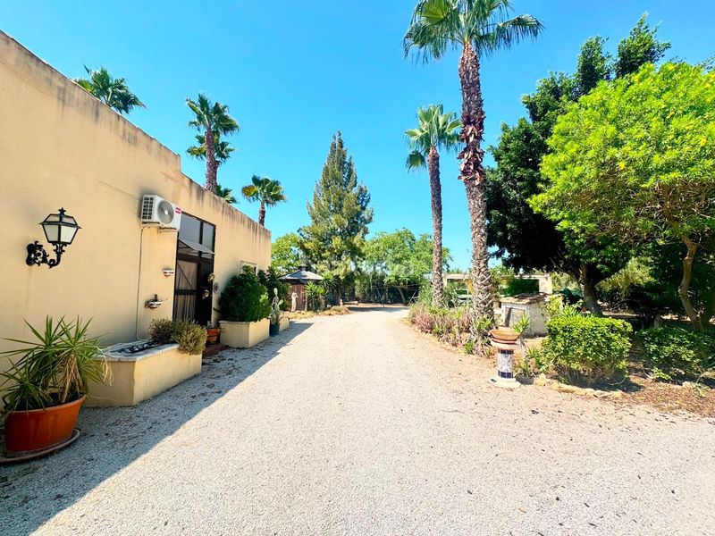 Foto b948d439-5e07-4884-b459-7c3cf7365941. Casa amb aparcament piscina a La Foia - Daimés - Asprella Elche / Elx