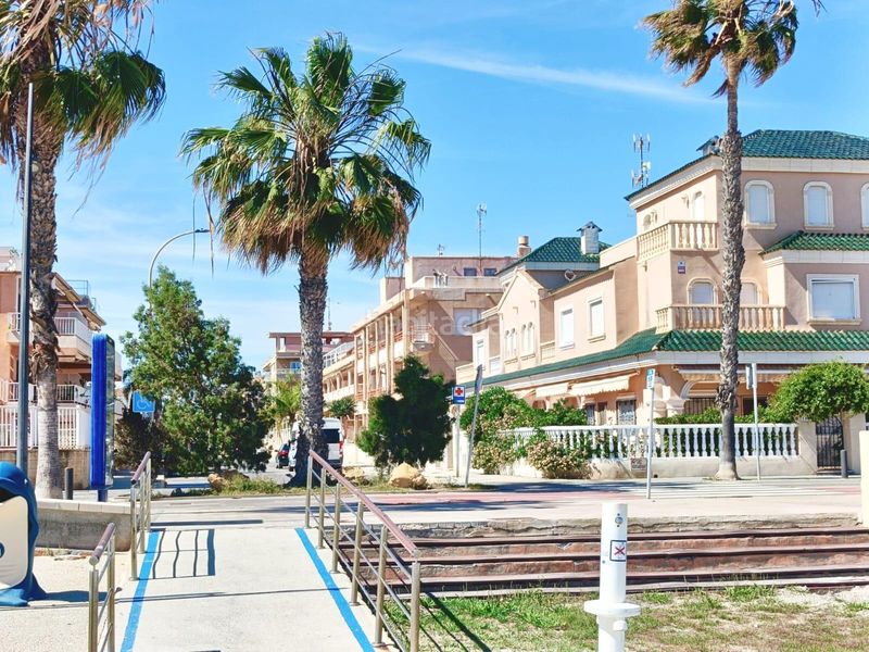 Foto 67d3c9f7-7e5e-4aec-bbc0-7d2f8980a544. Casa adossada a Playa Tamarit-Playa Lissa Santa Pola
